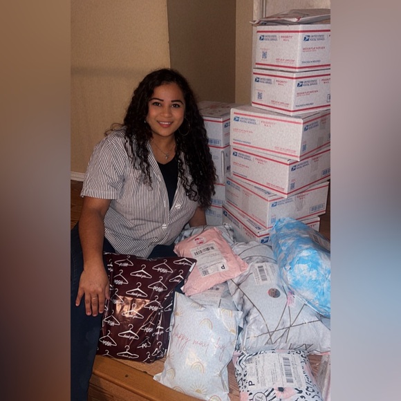 🛍️🌸🩷🎊LIVE SHOW NOTIFICATIONS 🩷🛍️🩷🌸 - Picture 4 of 8